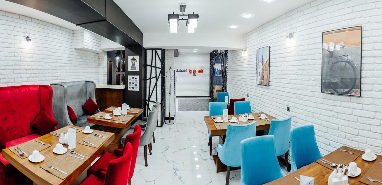 Express City Hotel シムケント エクステリア 写真